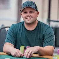 Campeão de poker é encontrado após ficar supostamente sequestrado por mais de um mês