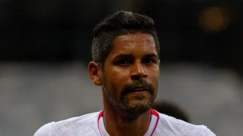 Aderlan novo reforço do Santos. Foto: Fernando Moreno/AGIF