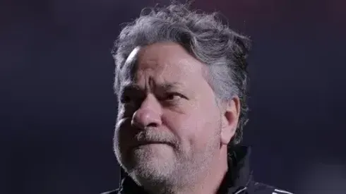 Julio Casares prepar amias uma saída no São Paulo. Foto: Ettore Chiereguini/AGIF