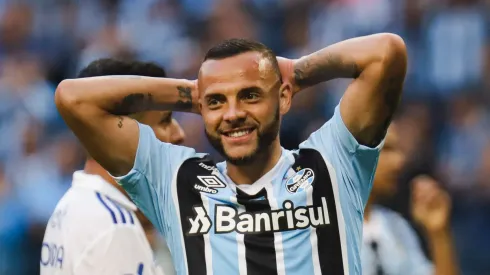 Guilherme jogador do Cruzeiro lamenta chance perdida durante partida contra o Gremio no estadio Arena do Gremio pelo campeonato Brasileiro B 2022. Maxi Franzoi/AGIF
