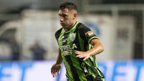 Emmanuel Martínez pode estar oerto de fechar com o Cruzeiro - Foto: Alessandra Torres/AGIF