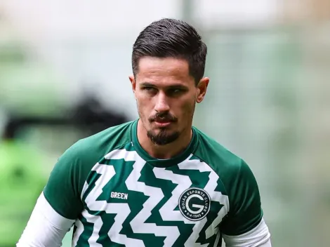 Tadeu decide se quer jogar no Santos e comunica geral