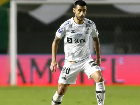 Fechado! Camacho acerta com time da Série B e Santos será rival