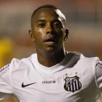 Robinho participa de jogo-treino e manda ‘indireta’ sobre voltar a jogar profissionalmente