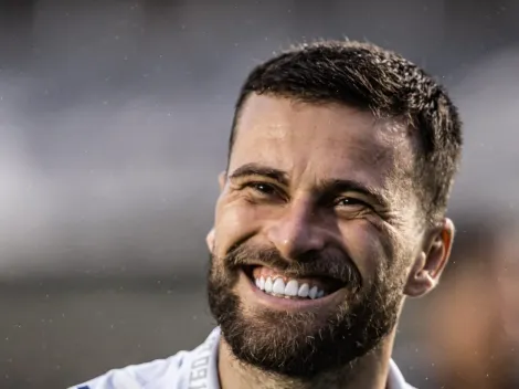Salário de LL bancado pelo Santos no Sport espanta