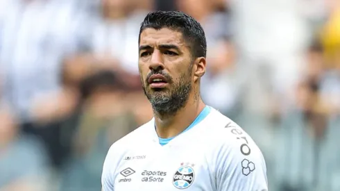 Luis Suárez já atuou com Abel Hernández na Seleção do Uruguai. Foto: Gilson Lobo/AGIF