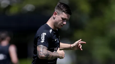 Rodrigo Garro treina no Timão - Foto: Rodrigo Coca - Agência Corinthians