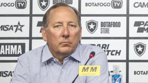 Foto: Vitor Silva/Botafogo – Botafogo garante novo lateral-direito para o lugar de Di Plácido 
