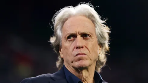 Meia alvo do Palmeiras foi contratado a pedido de Jorge Jesus na Turquia em 2022 - Foto: Fran Santiago/Getty Images
