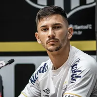 Vídeo bombando agora: Mal deixa Santos e Maxi Silvera faz FIFA \'entrar em cena\' no Uruguai