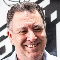 Terão de aplaudir Marcelo Teixeira: Santos encaminha negócio de R$ 110 milhões