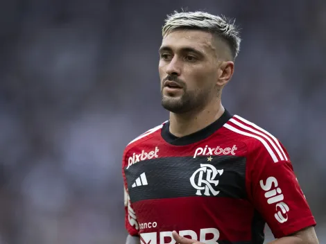 JÁ CONFIRMOU! De Arrascaeta 'anuncia' a contratação de Matías Viña