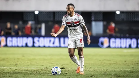 Thiago Carpini aprovou a partida de Welington. Foto: Abner Dourado/AGIF