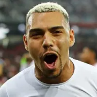 Corinthians faz proposta de compra ao Flamengo por Matheuzinho