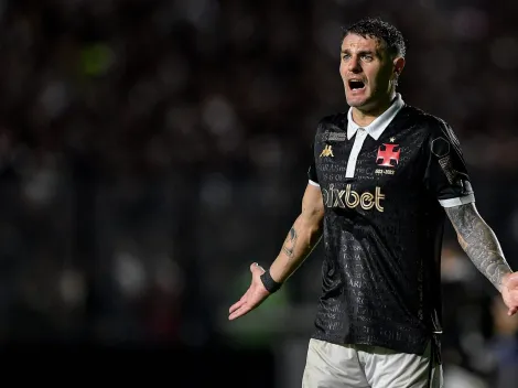 Com renovação travada, torcedores do Vasco não apoiam o pedido de Vegetti