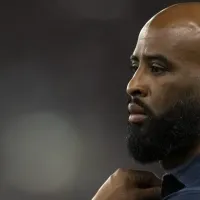 Fabinho se reúne com Mano e trabalha por até seis reforços no Corinthians