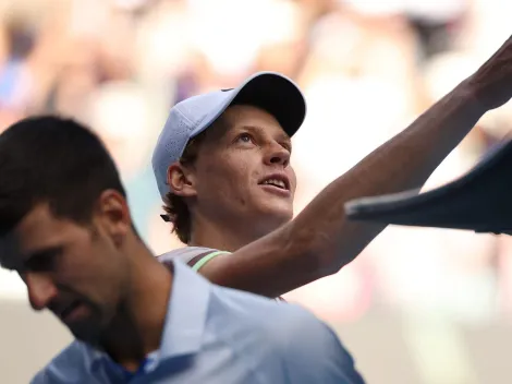 Sinner derrota Djokovic e vai à final do Australian Open