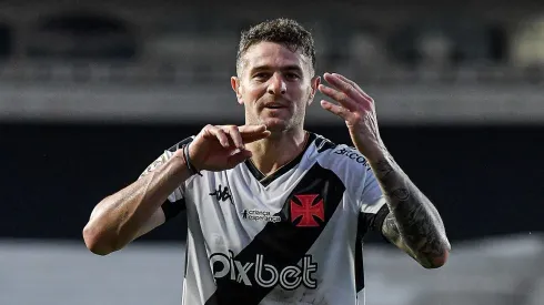 Empresário de Vegetti respondeu sobre o Grêmio – Foto: Thiago Ribeiro/AGIF.