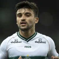 Victor Luis será o novo reforço do Vasco, e rescisão com o Coritiba é encaminhada