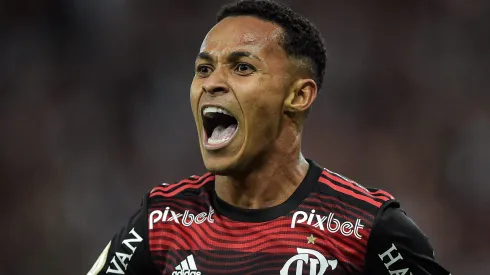 Revelado no Flamengo, Lázaro recebeu proposta do Palmeiras e não demorou muito para se decidir - Foto: Thiago Ribeiro/AGIF
