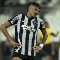 Torcedor do Botafogo culpa o gramado pelas lesões de Tiquinho e + 3
