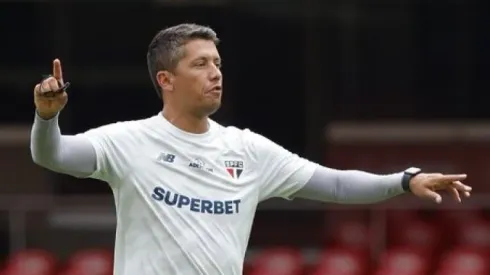 Foto: Rubens Chiri/São Paulo – Jogador do São Paulo aparece em momento emocionante após título