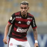 Flamengo aceita R$ 21,4 milhões por Matheuzinho e faz única exigência para fechar negócio