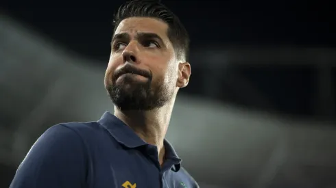 Foto: Jorge Rodrigues/AGIF – Antônio Oliveira: técnico do Cuiabá reclamou em entrevista