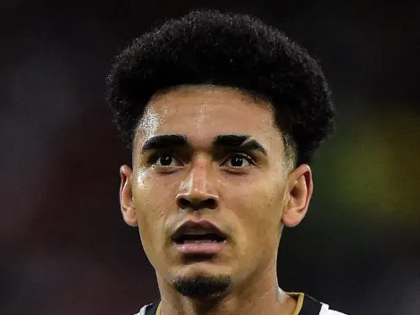 Du Queiroz causa no Grêmio e negócio é cancelado de última hora