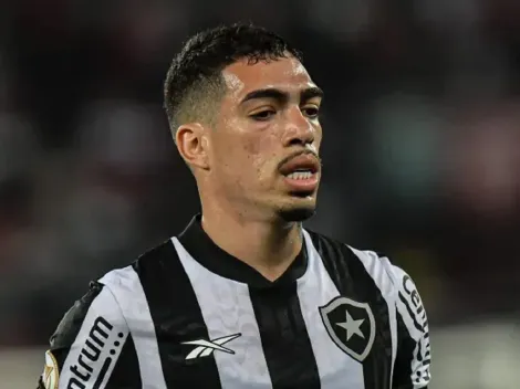 Hugo conquista a confiança de Tiago Nunes, no Botafogo e se firma na lateral-esquerda