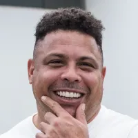 Contrato até 2026: Negócio de R$ 2,5 milhões feito por Ronaldo no Cruzeiro é exposto