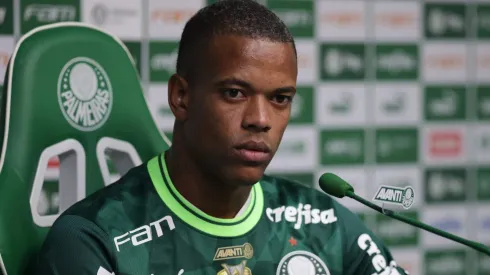 Caio Paulista trocou o trocou o Tricolor por rival e ex-companheiros não perdoaram na zueira Foto: Ettore Chiereguini/AGIF