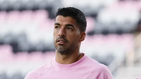 Luisito com a camisa do Inter Miami. Foto: Rich Storry/Getty Images