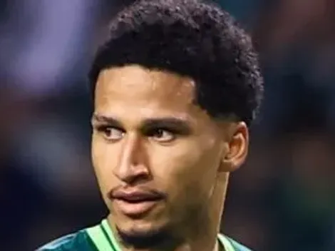 Câmeras flagram entrada violenta de Murilo em Yuri Alberto e torcida do Corinthians reclama