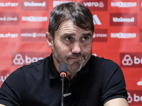 Coudet cutuca imprensa após chegada de Bruno Gomes