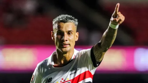 Ferreira chamou atenção em lance no São Paulo - Foto: Reinaldo Campos/AGIF