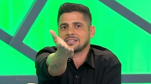 Cicinho apontou uma injustiça ao Corinthians - Foto: Reprodução/SBT.