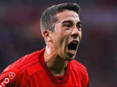 Oficial: Empresário expõe situação de Carlos de Pena, especulado no Corinthians