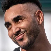 Vegetti ‘sorri’: Dimitri Payet surpreende no Vasco da Gama e prova sobre forma física é exposta