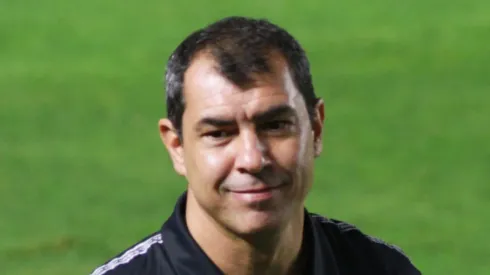 Carille, técnico do Santos
Foto: Fernanda Luz/AGIF