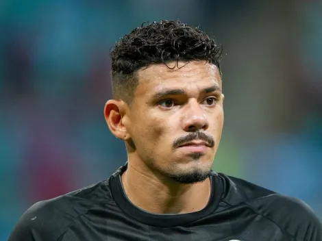 Não fechou com o Grêmio, olha no que deu: Tiquinho sofre drama no Botafogo