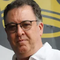 Teixeira detalha bastidores e revela busca por reforço de última hora no Santos