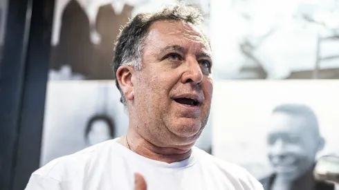 O presidente vem analisando a situação com cautela para definir o que é melhor para a equipe