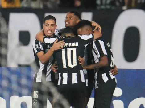 Botafogo aplica goleada histórica contra o Aurora com show de Júnior Santos