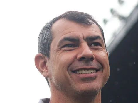 Atacante conhecido da torcida inicia treinamentos no CT do Santos e Carille pode inscrever no Paulistão