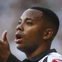 Robinho liga urgente para Marcelo Teixeira e craque Neto traz apuração de dentro do Santos