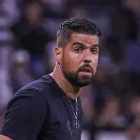 Vazou, pode ‘azedar’: António Oliveira tem descoberta sobre calendário do Corinthians e elenco deve ser afetado