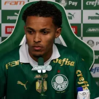 Lázaro não ignora coletiva de Abel e toma atitude com \'sumiço\' no Palmeiras