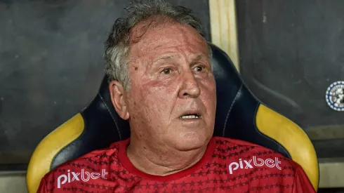 Zico está de olho nos bastidores do Mengão - Foto: Thiago Ribeiro/AGIF