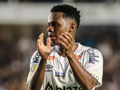 Ele confirmou: Casares faz anúncio e elogia Carille no Santos